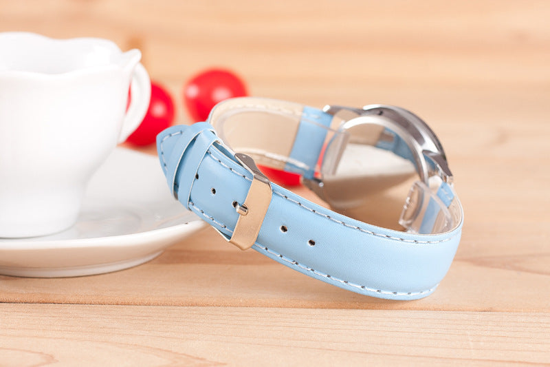 Kids' Hello Kitty Quartz Watch with Leather Strap