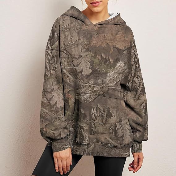 Oversized Women's Camouflage Hoodie with Maple Leaf Print