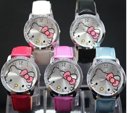 Kids' Hello Kitty Quartz Watch with Leather Strap